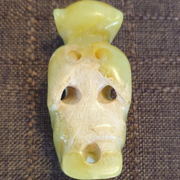 Vintage Hand Carved Genuine Yellow Jade Seated Monk Figurine - Picture 12 of 13
